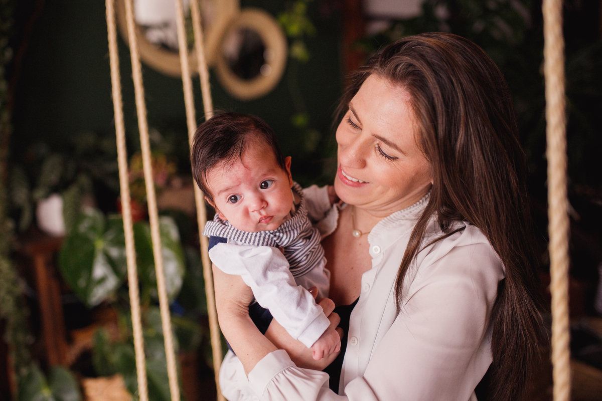 fotografa familia curitiba - ensaio interno acompahamento