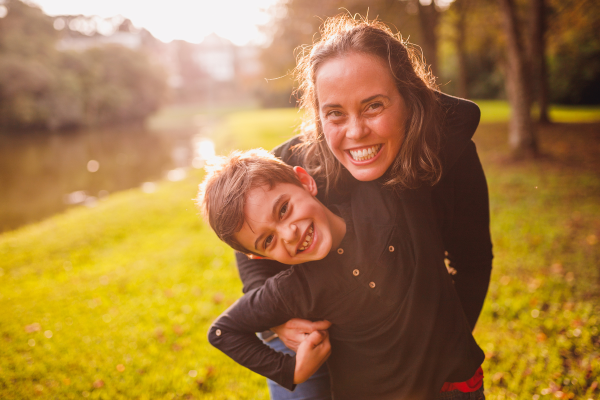 fotografa familia curitiba - ensaio externo acompanhamento Olavo 5 meses