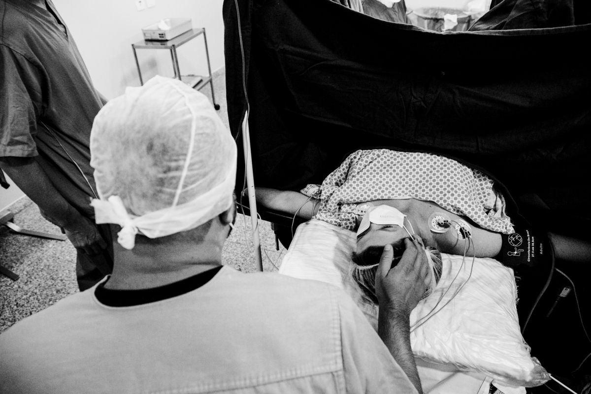 fotografa familia curitiba - nascimento Laura maternidade santa cruz