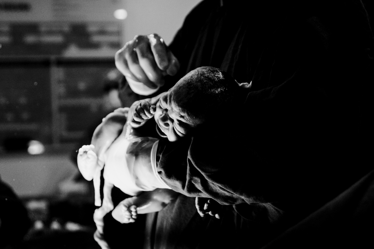 fotografa familia curitiba - nascimento Laura maternidade santa cruz