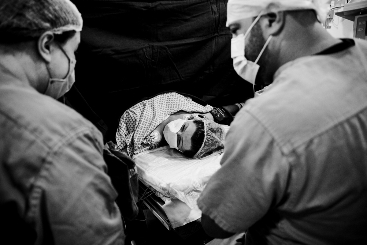 fotografa familia curitiba - nascimento Laura maternidade santa cruz