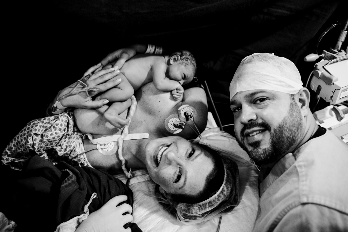 fotografa familia curitiba - nascimento Laura maternidade santa cruz