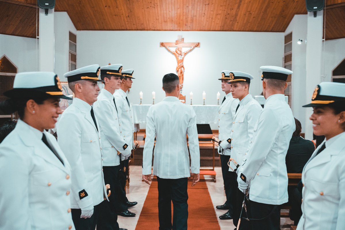 ceremonia militar boda en iglesia