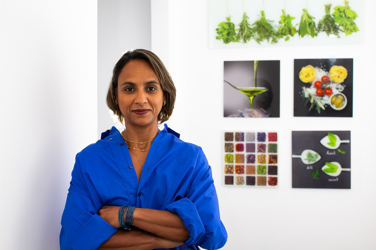 Retrato corporativo da nutricionista Andréia Naves