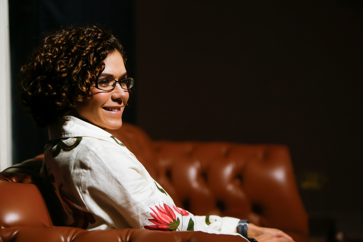 Dalva Rinchiuso, Ensaio fotográfico Feminino, fotos Ricardo Bakker