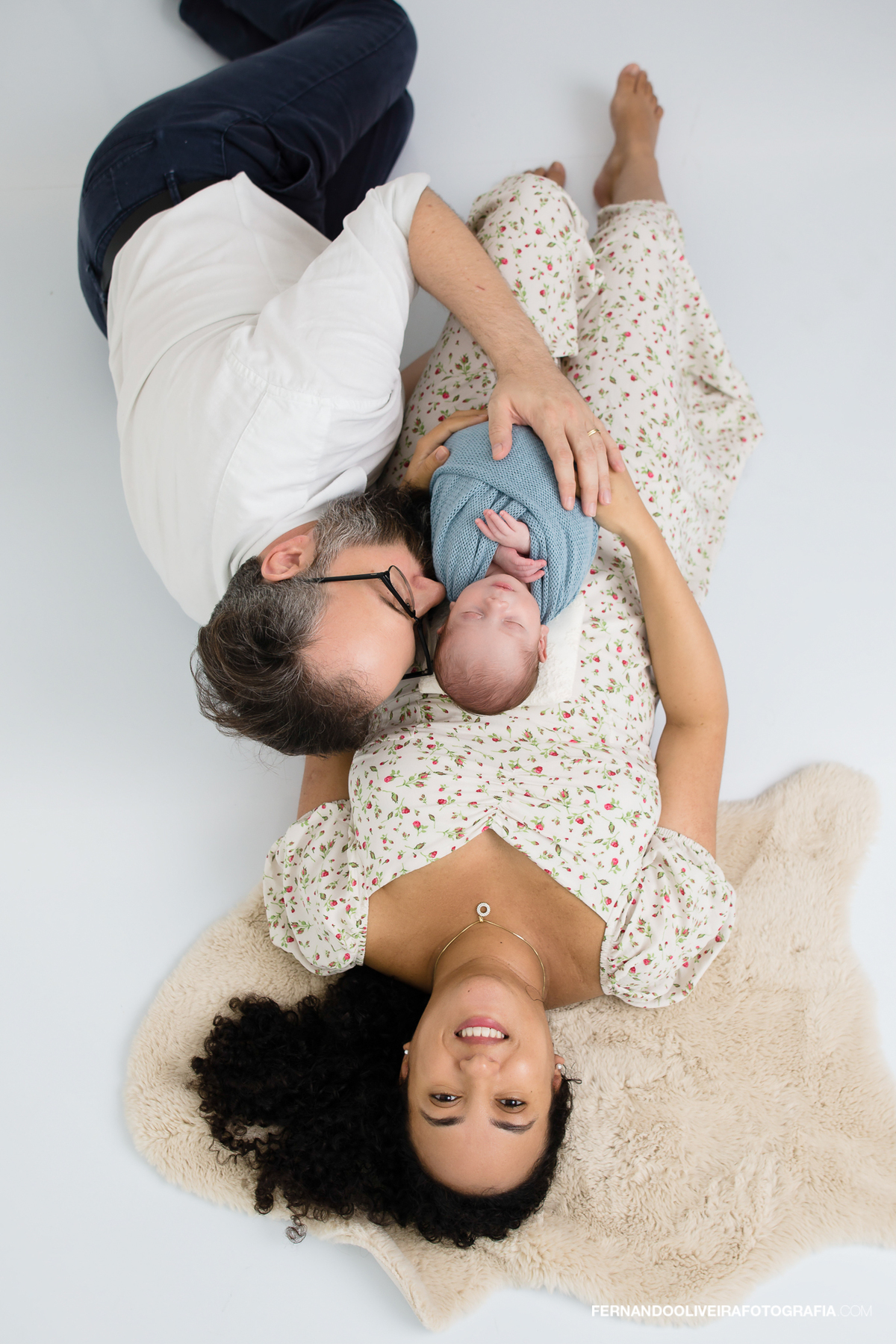newborn bebe recem nascido parto maternidade ensaio estudio fotografa fotografo são paulo zona sul
