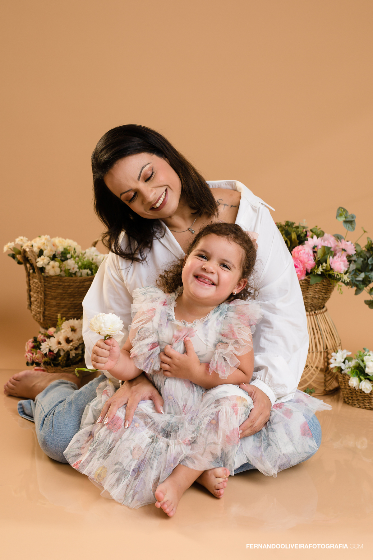 Dia das maes ensaio sessao estudio fotografo fotografa fernando oliveira bruna rafaela brooklin moema campo belo itaim bibi zona sul