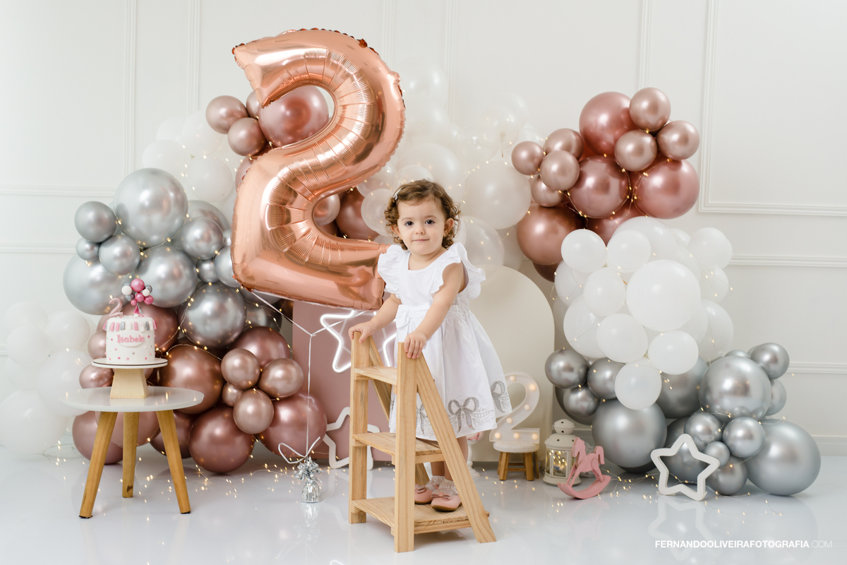 sessao 2 anos aniversario buffet infantil estudio fotografo fotografa decoração de baloes