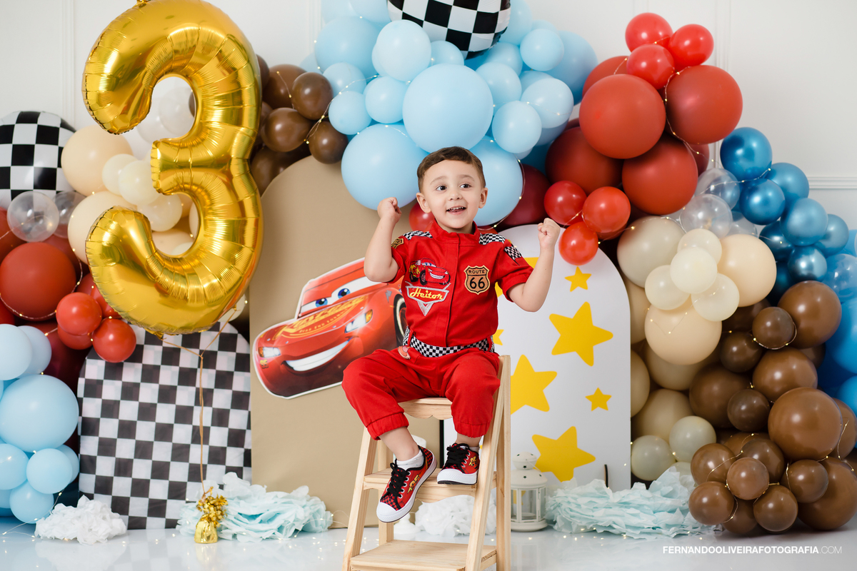 ensaio criança 3 anos smash the cake balao de helio sp sao paulo estudio fernando oliveira bruna rafaela decoracao aniversario festa buffet