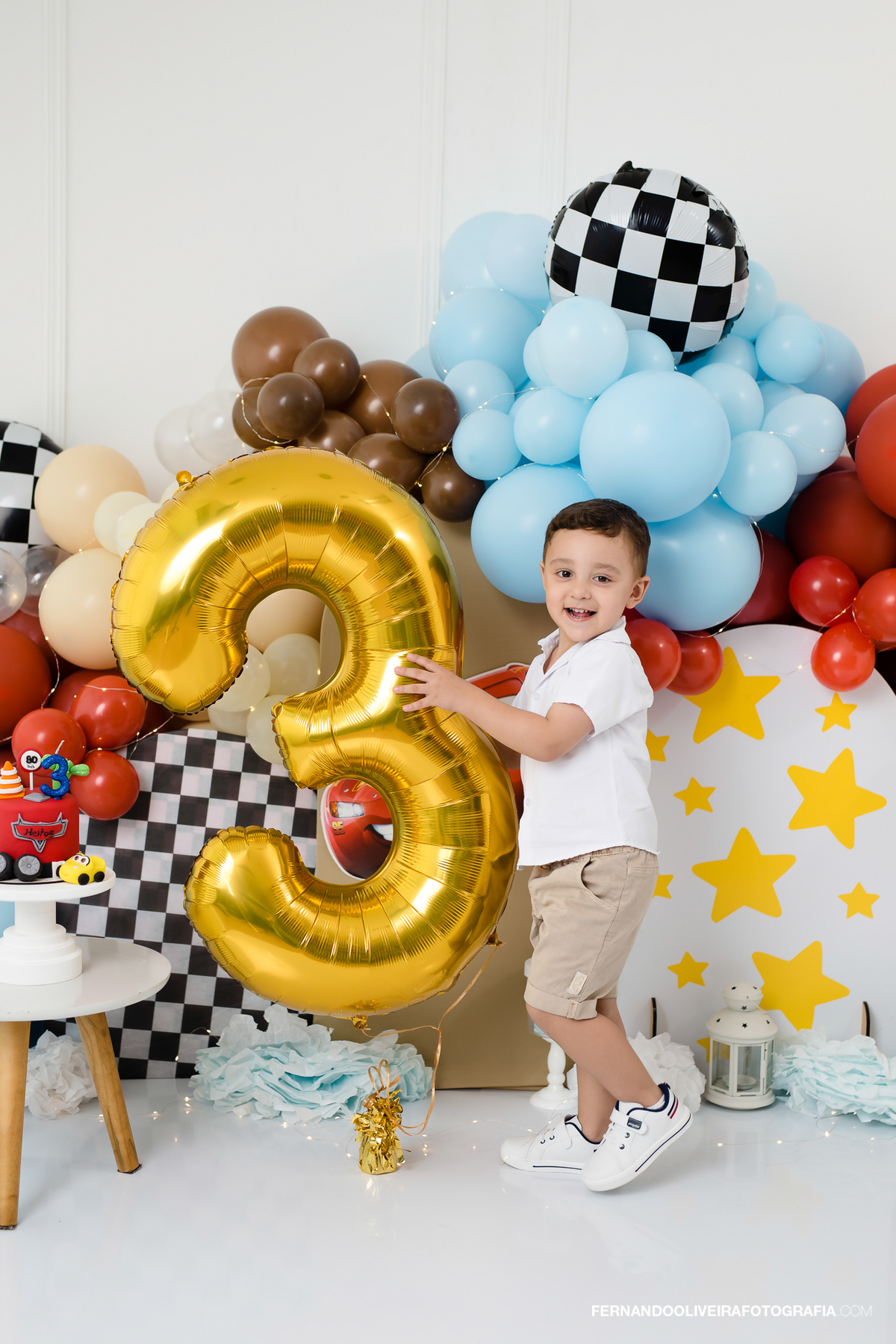 ensaio criança 3 anos smash the cake balao de helio sp sao paulo estudio fernando oliveira bruna rafaela decoracao aniversario festa buffet