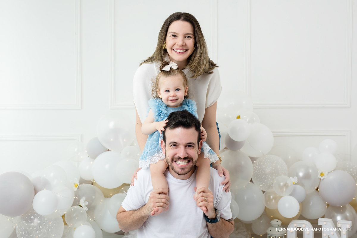 ensaio criança 3 anos smash the cake balao de helio sp sao paulo estudio fernando oliveira bruna rafaela decoracao aniversario festa buffet