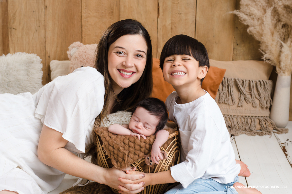 Ensaio newborn bebe recem nascido estudio maternidade parto gestante zona sul sp sao paulo fotografo fotografa fernando oliveira bruna rafaela enfermeira