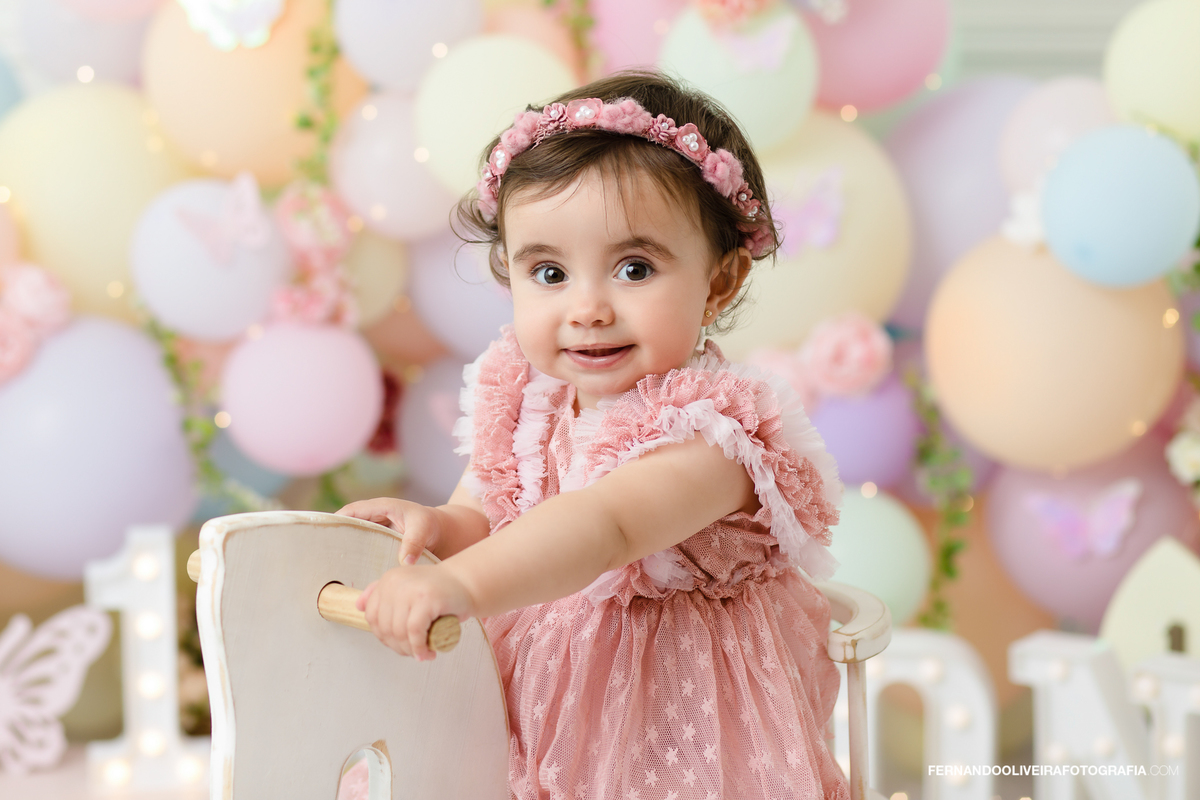 ensaio bebe 1 ano festa aniversario buffet infantil smash the cake decoracao baloes sp sao paulo fotografa bruna rafaela fernando oliveira estudio