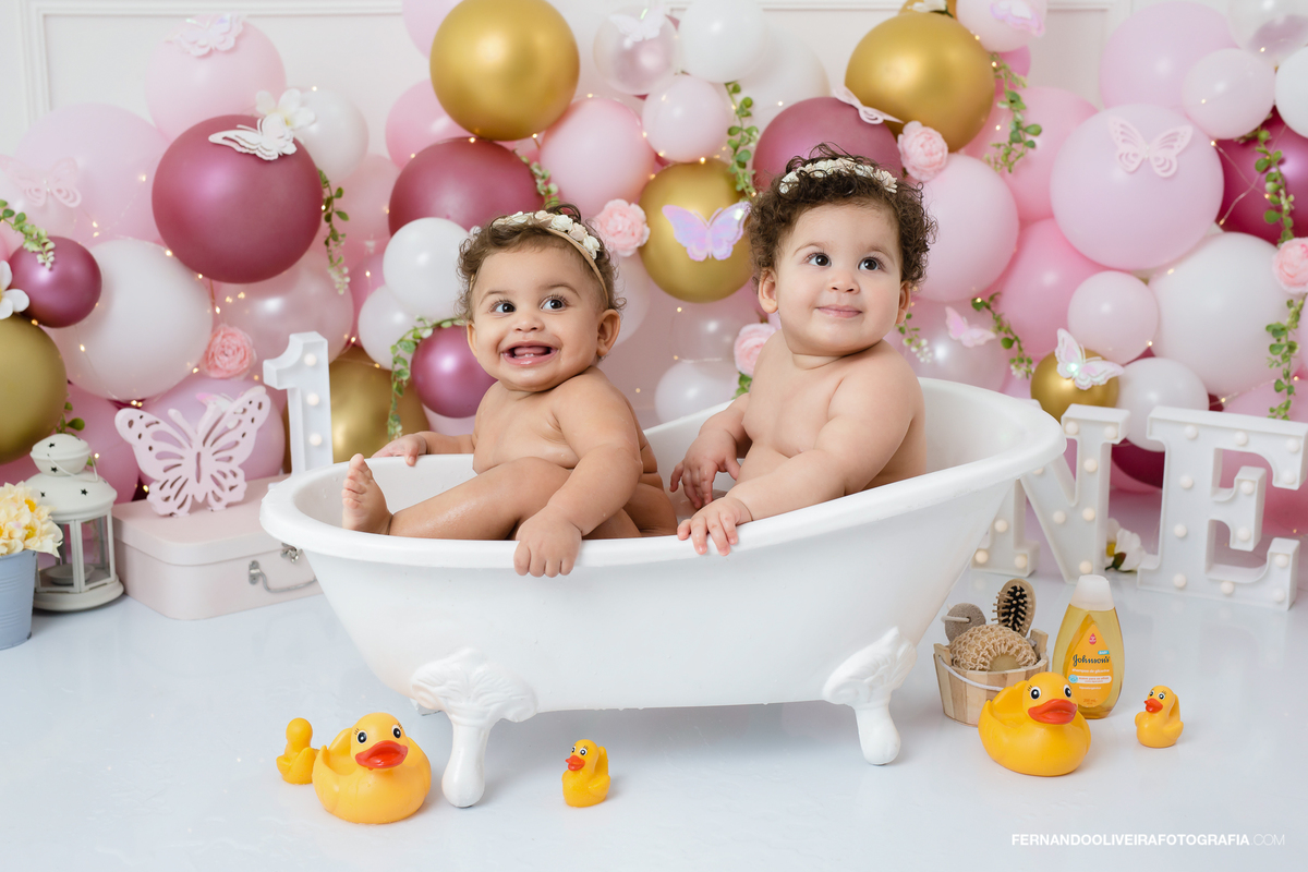 Ensaio smash the cake 1 ano aniversário festa infantil estudio zona sul são paulo campo belo brooklin moema fotografo