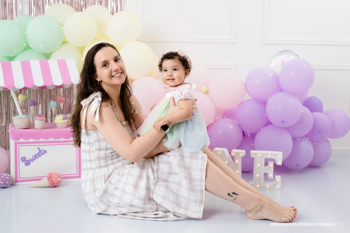 Ensaio smash the cake São Paulo
Smash cake zona sul SP
Ensaio 1 ano bebê Brooklin Moema
Bolo smash sorveteria São Paulo
Fotografia smash the cake estúdio SP
Ensaio aniversário 1 ano zona sul
Smash cake tema doces pastel
Fotógrafo bebê 1 ano Campo Belo