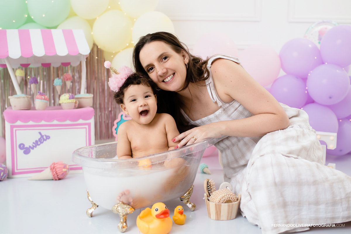 Ensaio smash the cake São Paulo
Smash cake zona sul SP
Ensaio 1 ano bebê Brooklin Moema
Bolo smash sorveteria São Paulo
Fotografia smash the cake estúdio SP
Ensaio aniversário 1 ano zona sul
Smash cake tema doces pastel
Fotógrafo bebê 1 ano Campo Belo