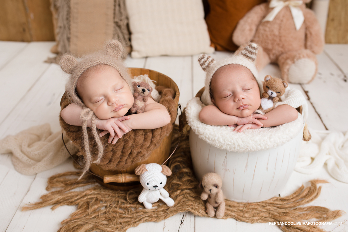 ensaio newborn bebes gemeos são paulo brooklin moema campo belo zona sul fotografo estúdio infantil maternidade