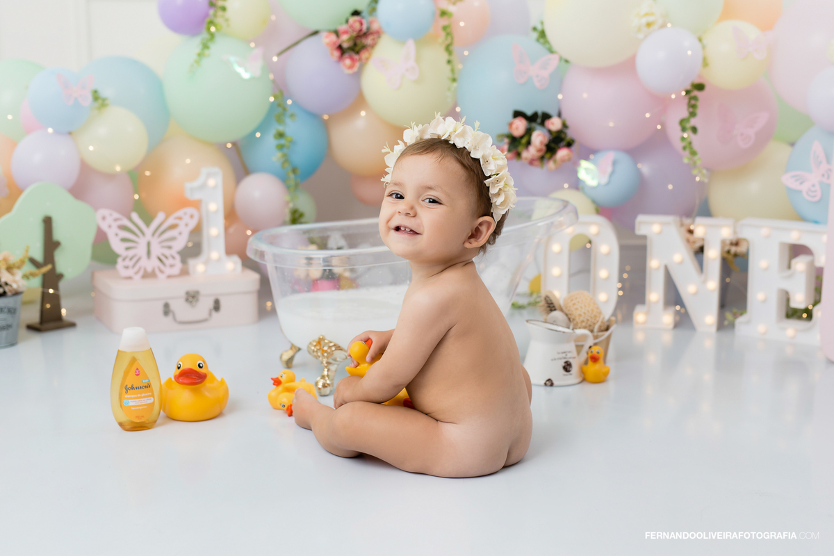 smash the cake São Paulo, ensaio smash the cake primeiro aniversário, fotografia bebê 1 ano, bolo smash cake, ensaio smash cake menina, primeiro aninho smash, fotógrafo smash the cake, Bella smash the cake.