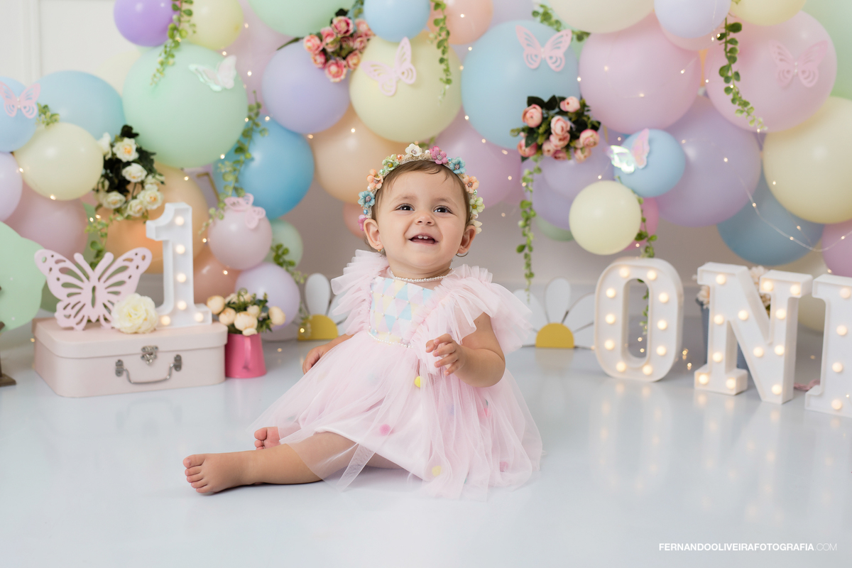 smash the cake São Paulo, ensaio smash the cake primeiro aniversário, fotografia bebê 1 ano, bolo smash cake, ensaio smash cake menina, primeiro aninho smash, fotógrafo smash the cake, Bella smash the cake.