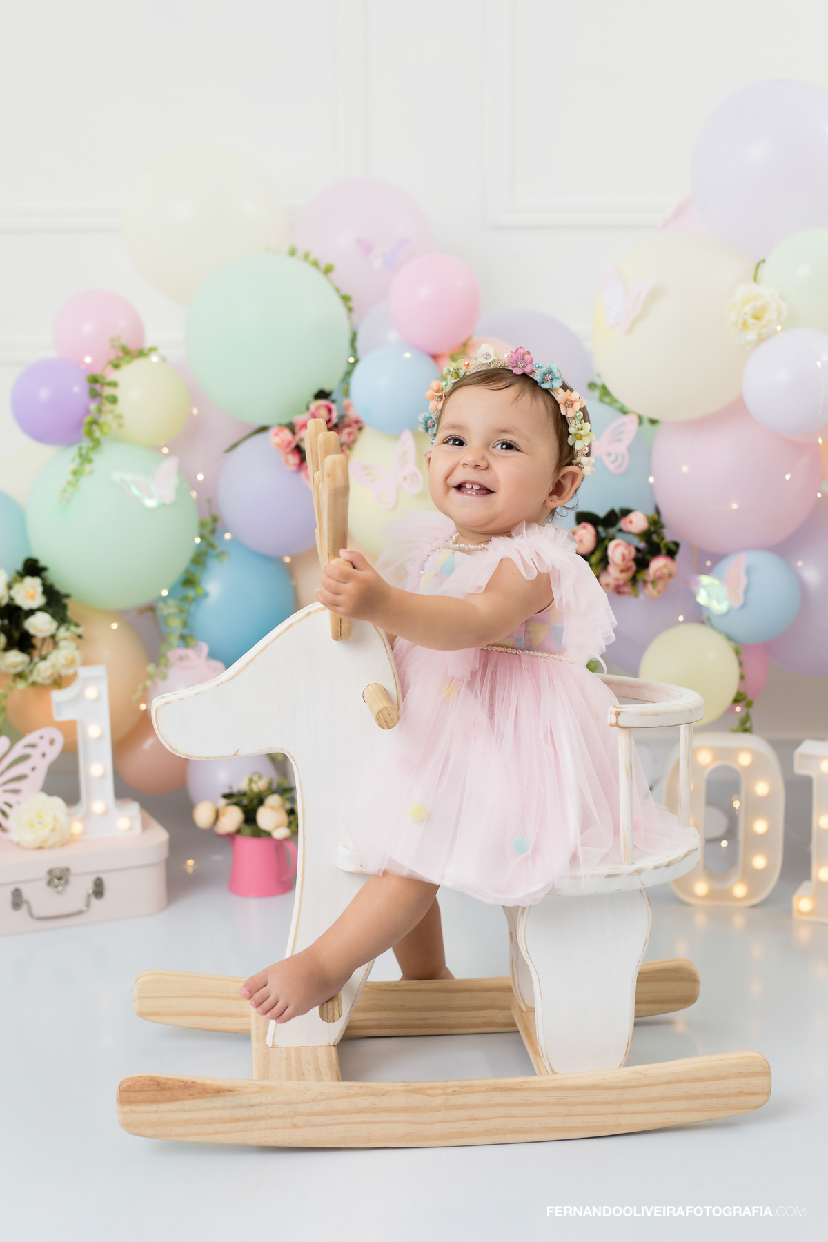 smash the cake São Paulo, ensaio smash the cake primeiro aniversário, fotografia bebê 1 ano, bolo smash cake, ensaio smash cake menina, primeiro aninho smash, fotógrafo smash the cake, Bella smash the cake.