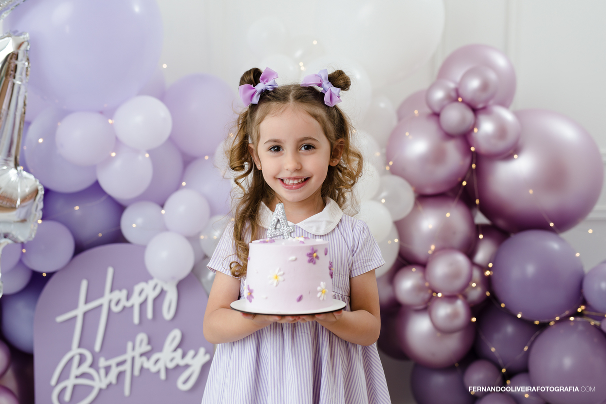 smash the cake
ensaio smash the cake
fotógrafo de aniversário infantil
fotógrafo infantil em São Paulo
ensaio de aniversário infantil
smash the cake em estúdio
fotografia infantil São Paulo