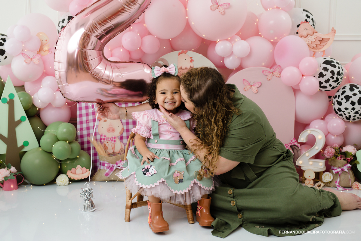 ensaio smash the cake estudio sp são paulo fazendinha decoração aniversario 2 anos infantil