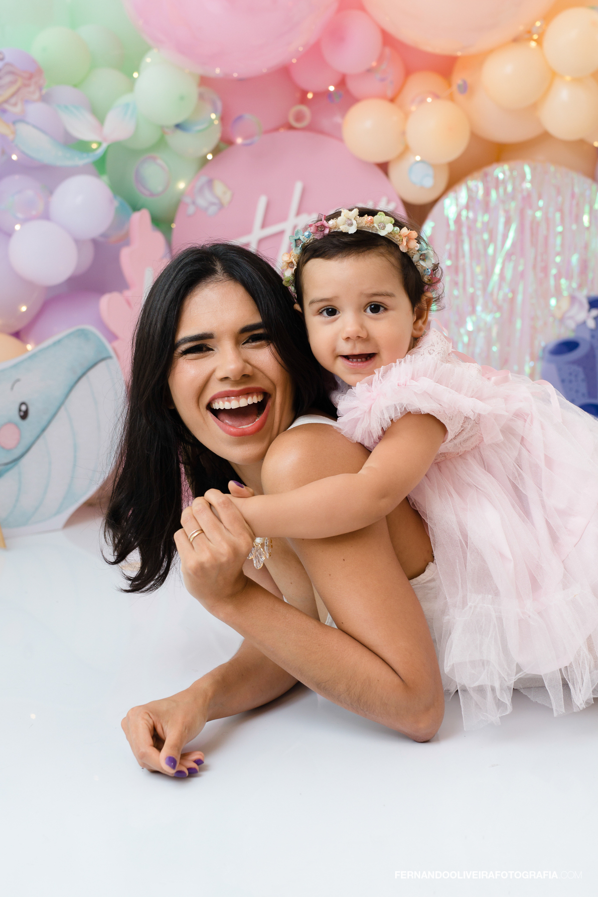 ensaio 2 anos são paulo sp zona sul cenário fundo do mar decoração fotografo fotografa infantil estudio fotografico aniversário menina smash the cake