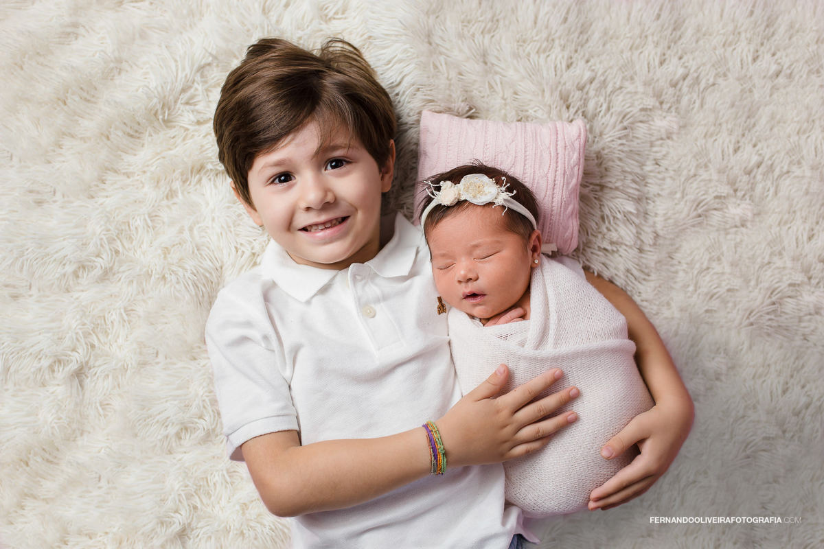 ensao recem nascido newborn em casa alice menina estúdio studio são paulo
