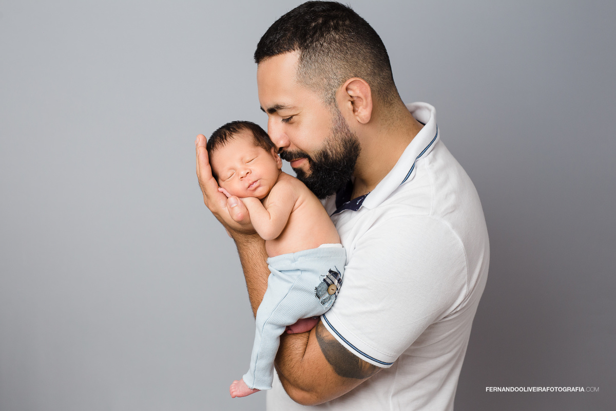 Ensaio newborn em casa pedro 10 dias de vida em são paulo fotografo fotografa newborn recem nascido