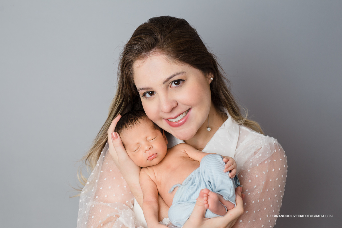 Ensaio newborn em casa pedro 10 dias de vida em são paulo fotografo fotografa newborn recem nascido