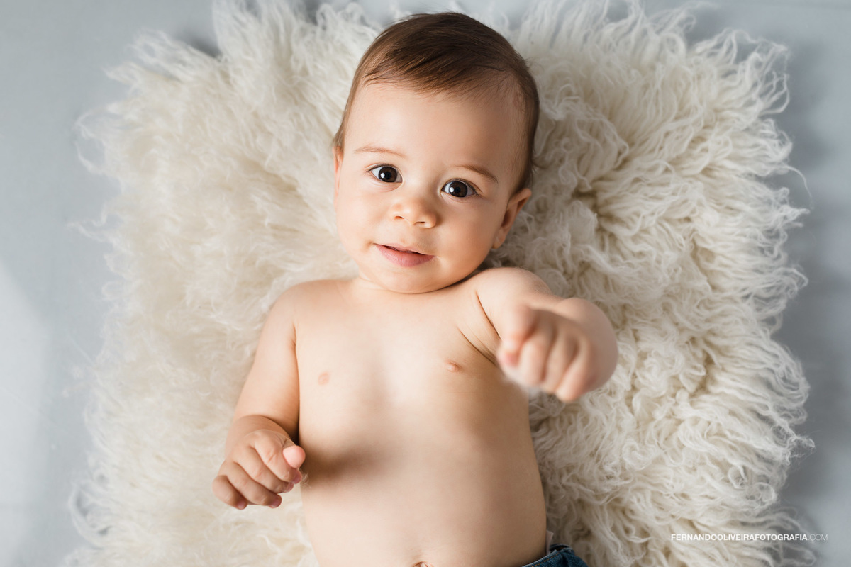 Acompanhamento bebe 9 meses gael sp fotografa fotografo banheira azul roupinha pais