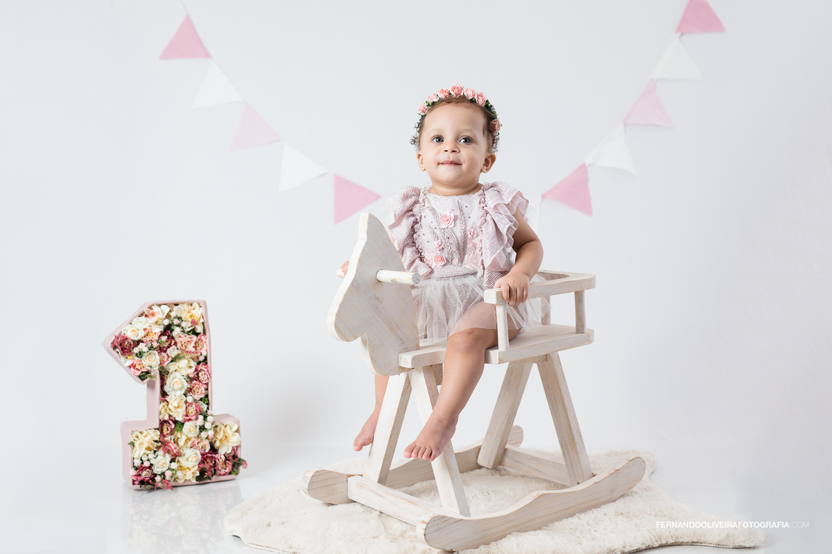 Ensaio smash the cake em casa 1 anoa