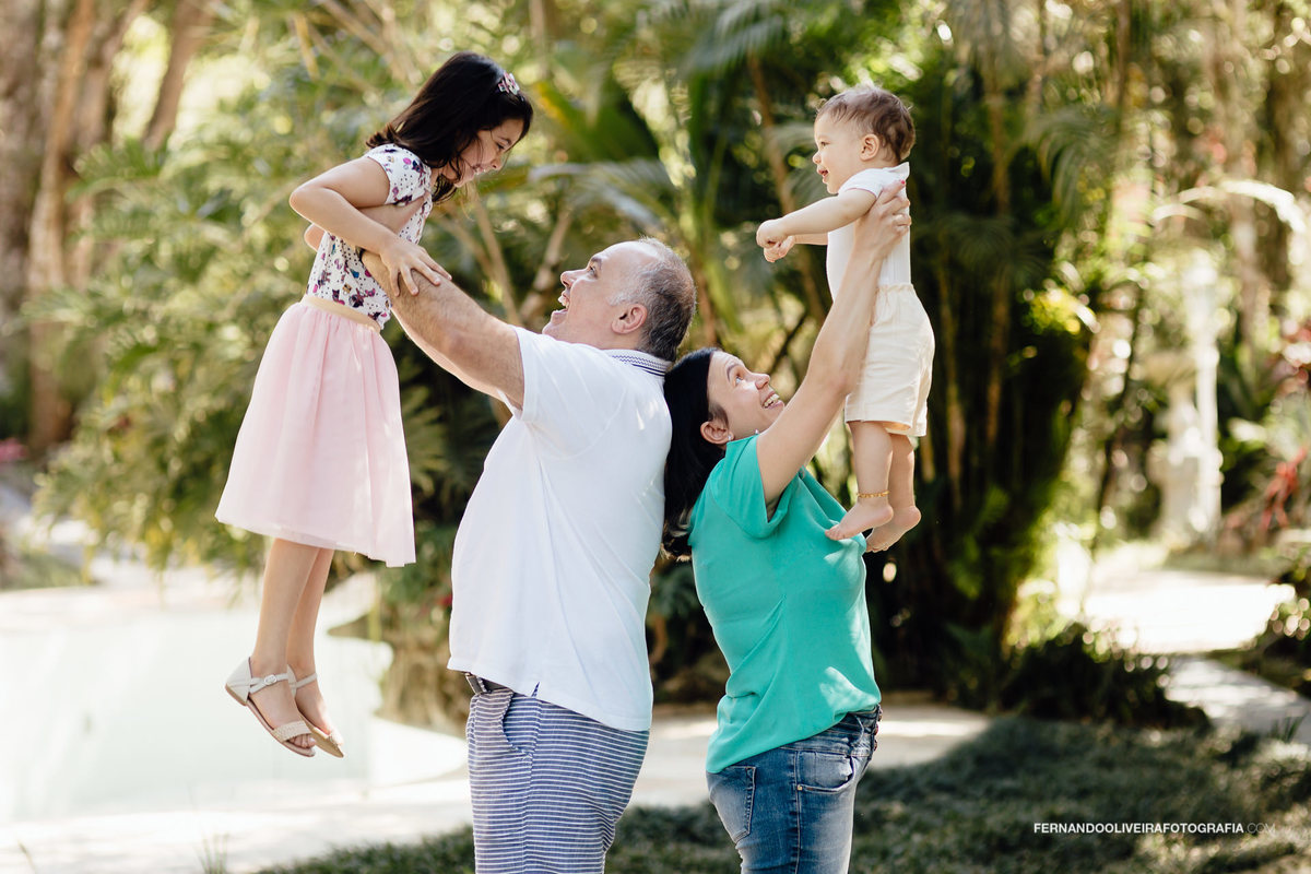 Acompanhamento bebe fotos de família fotografa fotografo de familia sp são paulo 6 meses 10 meses