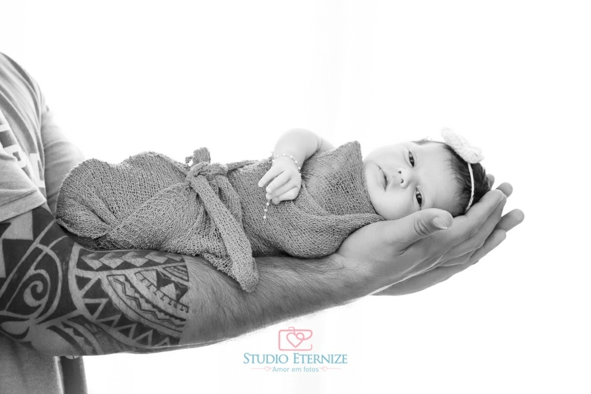 Newborn - 19 dias - Studio Eternize - Poços de Caldas - MG