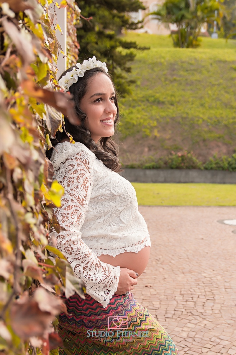 A DOCE ESPERA - MAMÃE - GESTANTE - SANTUÁRIO MÃE RAINHA EM POÇOS DE CALDAS- ENSAIO EXTERNO - STUDIO ETERNIZE - AMOR EM FOTOS - POÇOS DE CALDAS - SÃO SEBASTIÃO DO PARAÍSO - MG