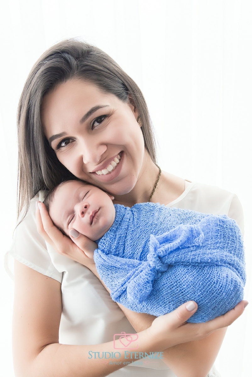  ARTHUR MIGUEL - 13 DIAS- POSE COM A MÃE - POÇOS DE CALDAS- STUDIO ETERNIZE