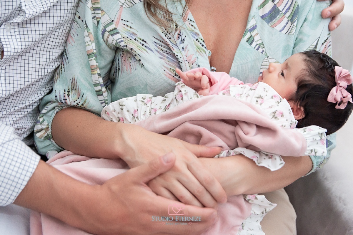LÍVIA - 30 DIAS - NEWBORN - STUDIO ETERNIZE - POÇOS DE CALDAS