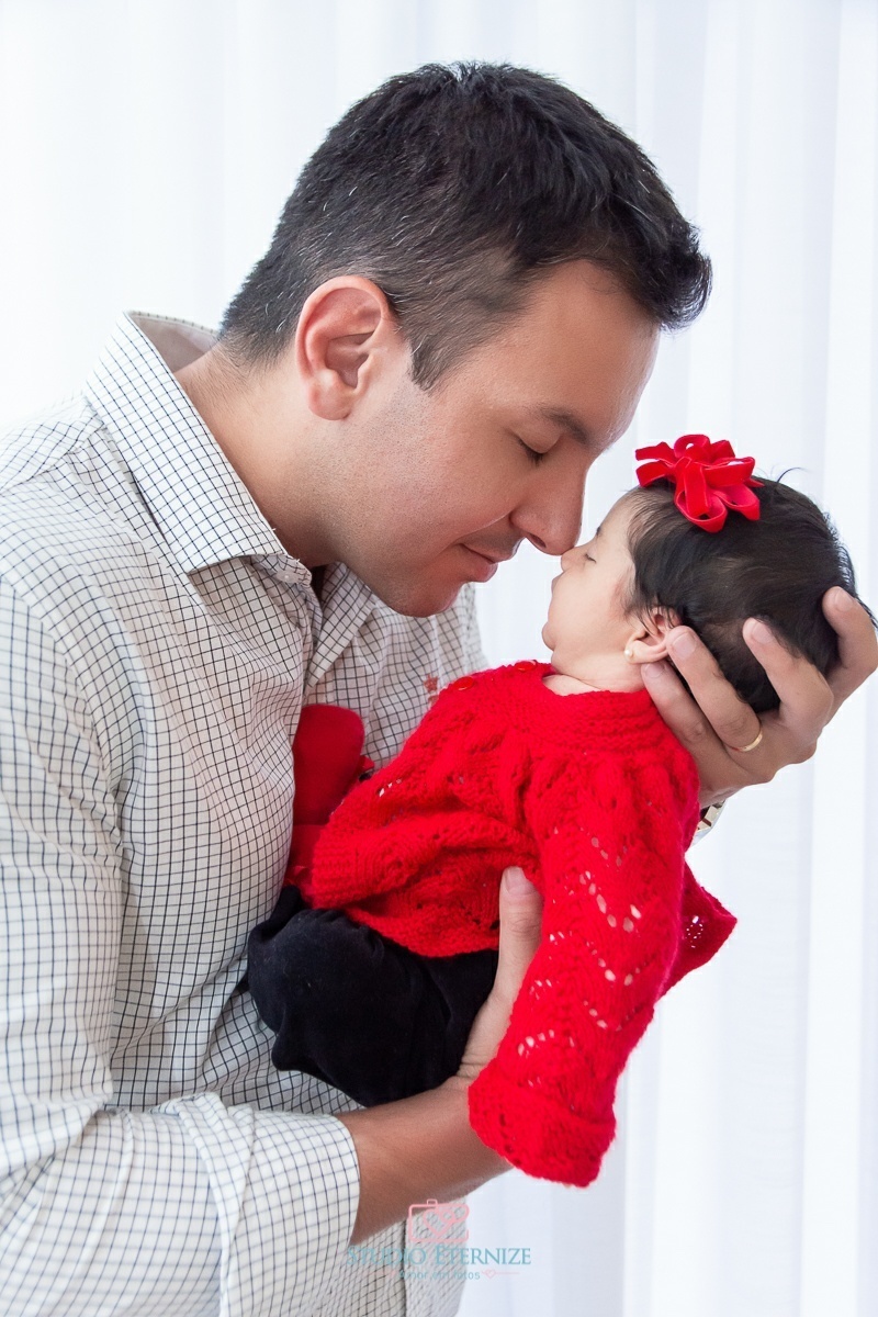 LÍVIA - 30 DIAS - NEWBORN - STUDIO ETERNIZE - POÇOS DE CALDAS