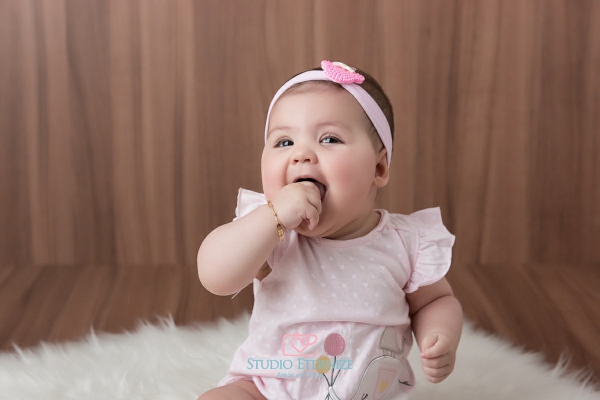 ACOMPANHAMENTO ISABELLA - 6 MESES - STUDIO ETERNIZE - POÇOS DE CALDAS