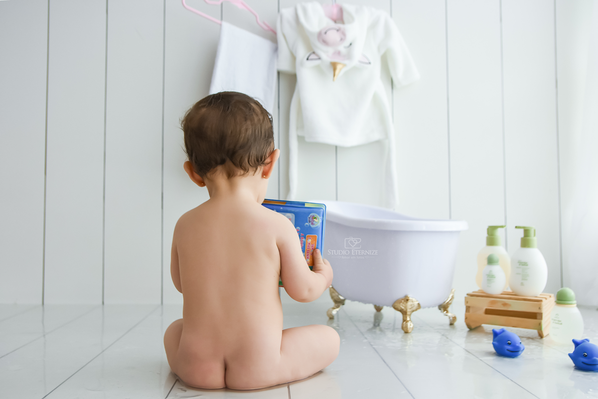 ACOMPANHAMENTO MENSAL - FOTOGRAFIA INFANTIL - MENINA - SMASH THE PAINT - TINTA