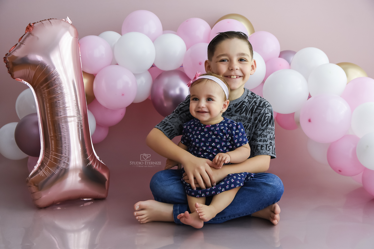 SMASH THE CAKE - ACOMPANHAMENTO MENSAL - FOTOGRAFIA INFANTIL - MENINA - SMASH THE CAKE