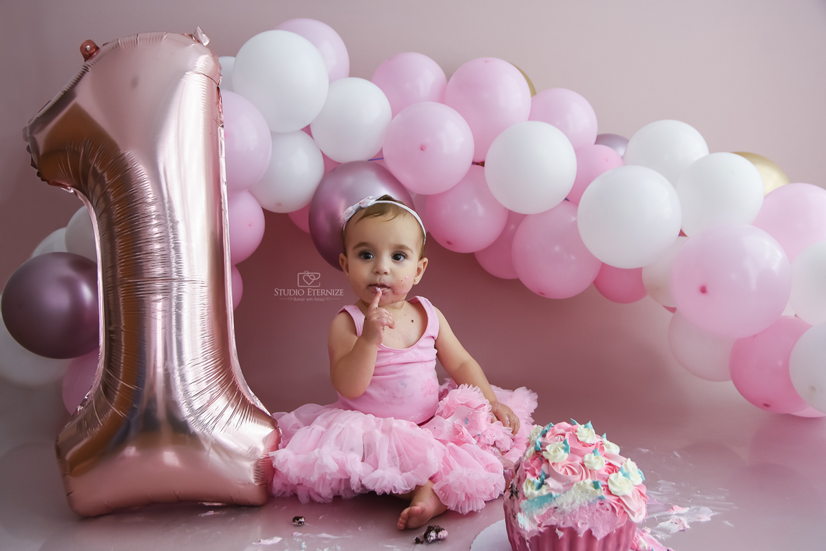 SMASH THE CAKE - ACOMPANHAMENTO MENSAL - FOTOGRAFIA INFANTIL - MENINA - SMASH THE CAKE