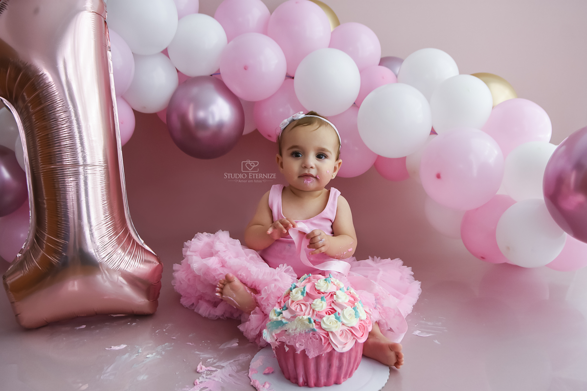 SMASH THE CAKE - ACOMPANHAMENTO MENSAL - FOTOGRAFIA INFANTIL - MENINA - SMASH THE CAKE