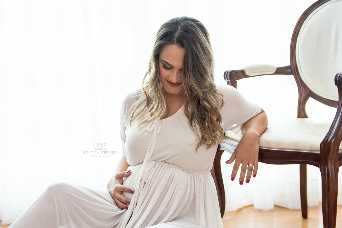 FOTOGRAFIA DE GESTANTE EM ESTÚDIO - FOTOGRAFIA DE FAMILIA