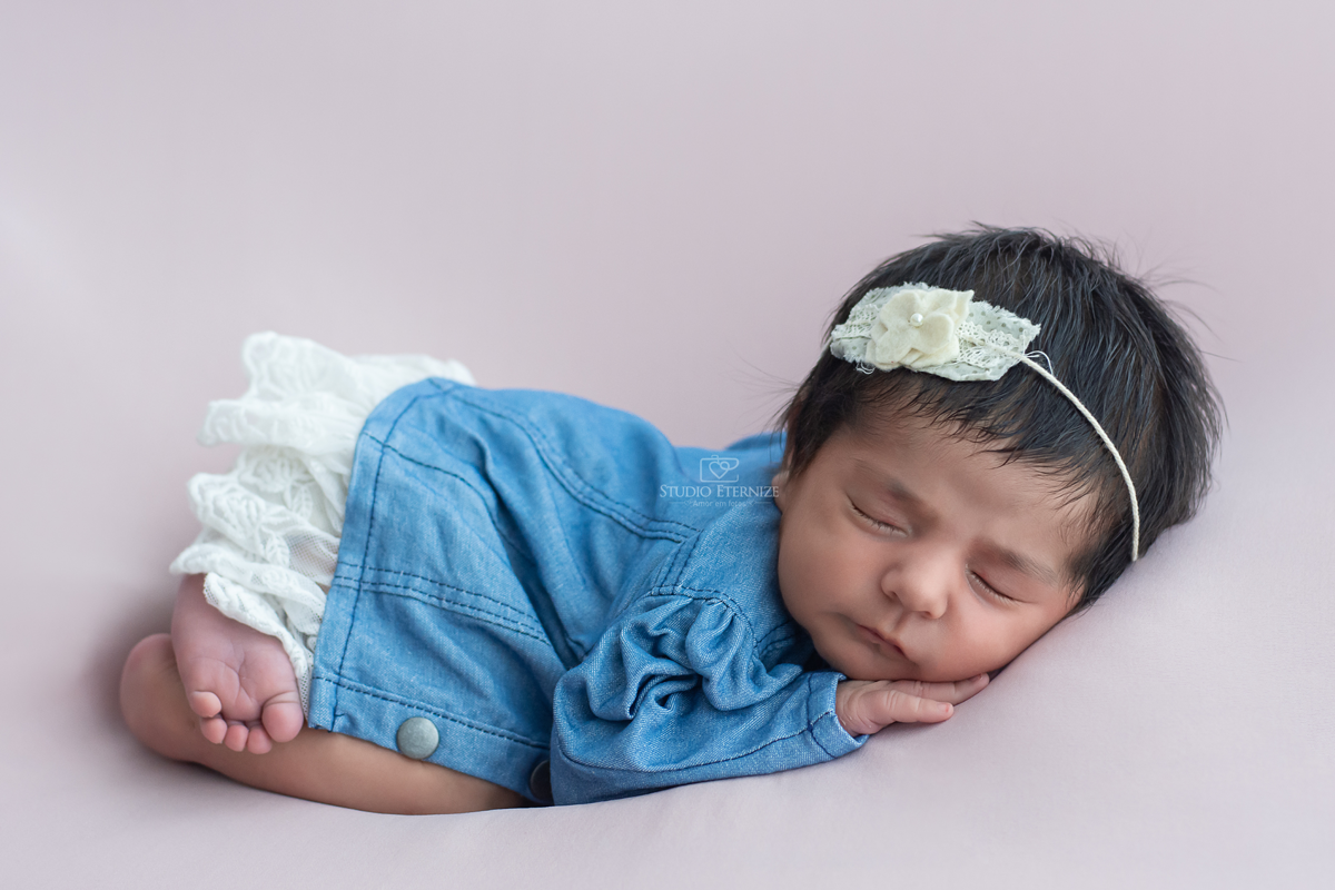 NEWBORN - MENINA
