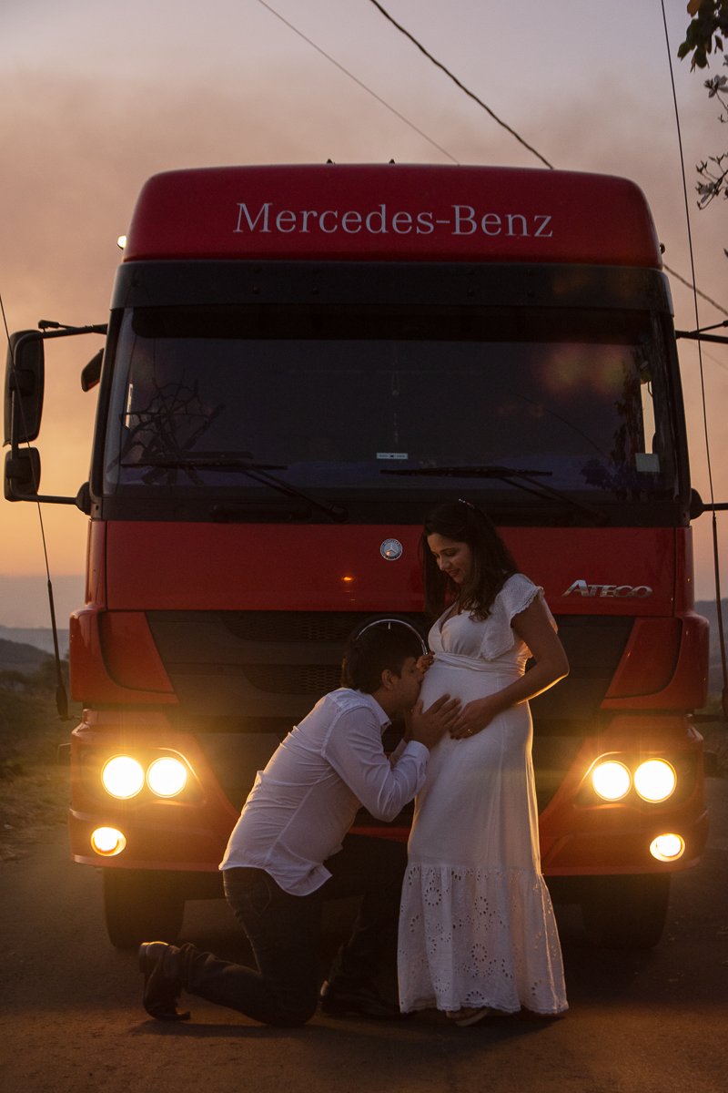 GESTANTE - LIFESTYLE - PÔR DO SOL - CAMINHÃO - MERCEDES-BENZ CAMINHÕES - SÃO SEBASTIÃO DO PARAISO - POÇOS DE CALDAS - MG