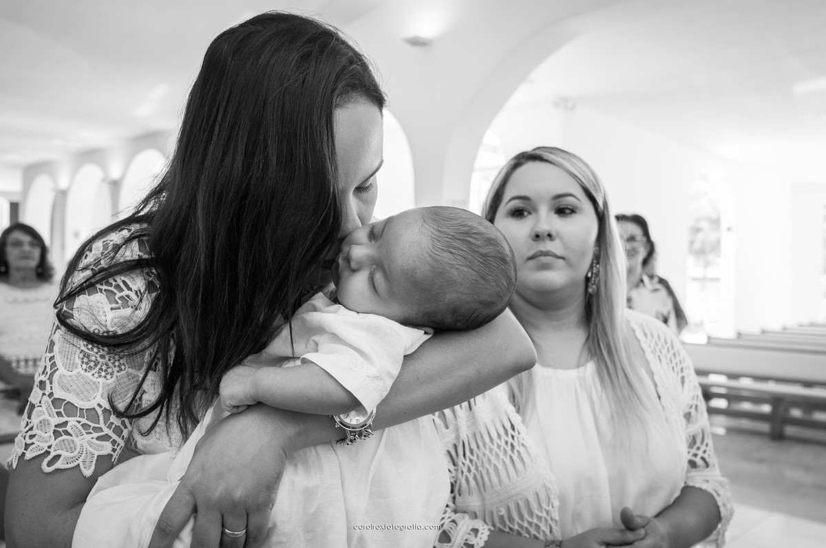 fotos, missa, batizado, rafael, igreja, rosa mística, maceió, alagoas, brasil, fátima, decoração, cruz, igreja, mãe, bebê, avó, família, pai, pais, criança, batismo, sorrisos, ben&ccedil