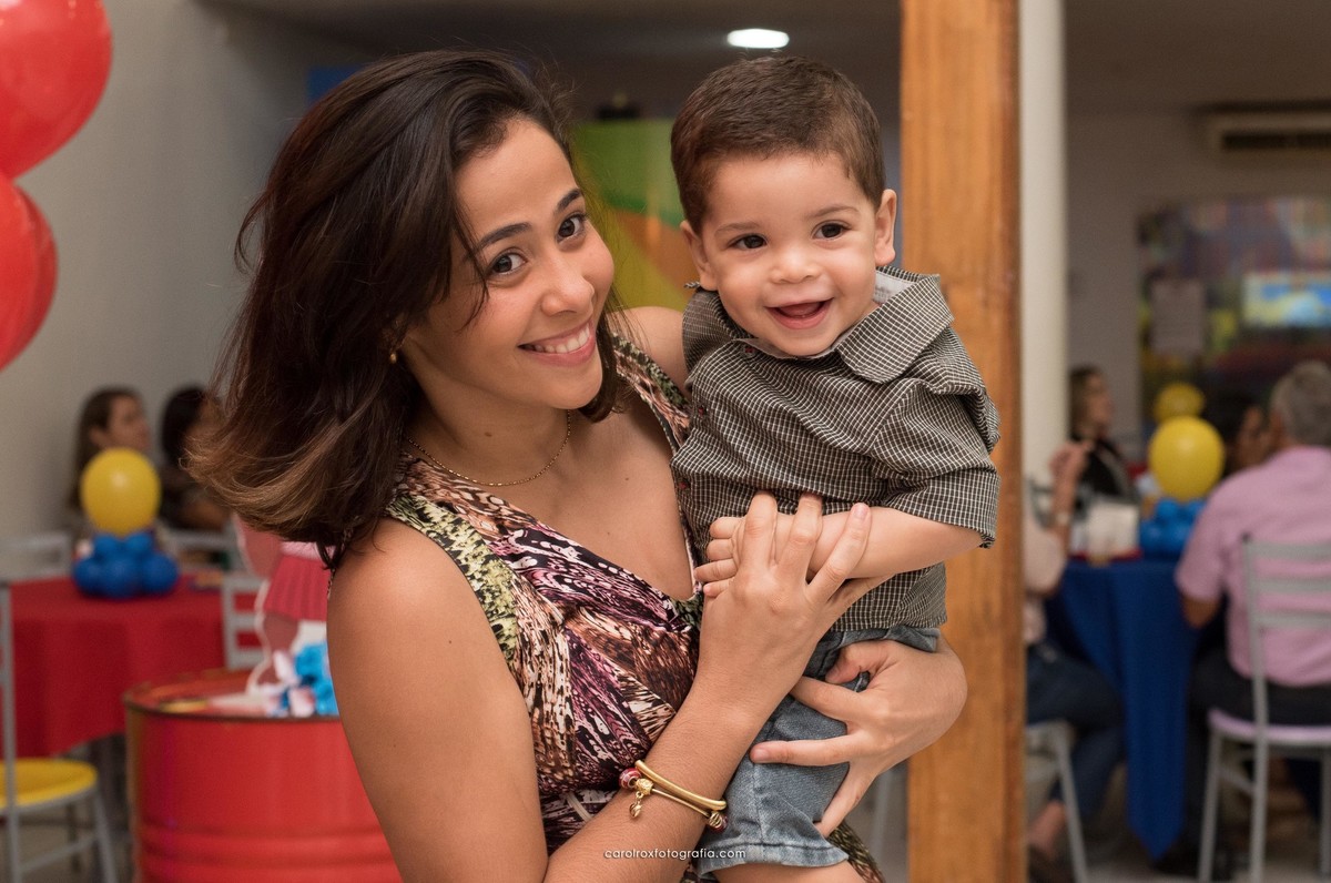 fotografia, infantil, aniversario, 1 ano, lucas, alvin e os esquilos, pippop, piscina de bolinhas, cores, vermelho, azul, amarelo, crianças, parabens, bolo, doces, decoracao, maceio, alagoas, brasil