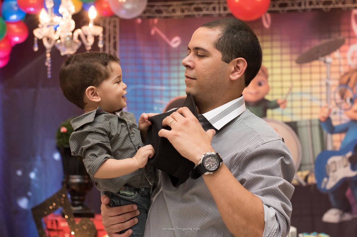 fotografia, infantil, aniversario, 1 ano, lucas, alvin e os esquilos, pippop, piscina de bolinhas, cores, vermelho, azul, amarelo, crianças, parabens, bolo, doces, decoracao, maceio, alagoas, brasil