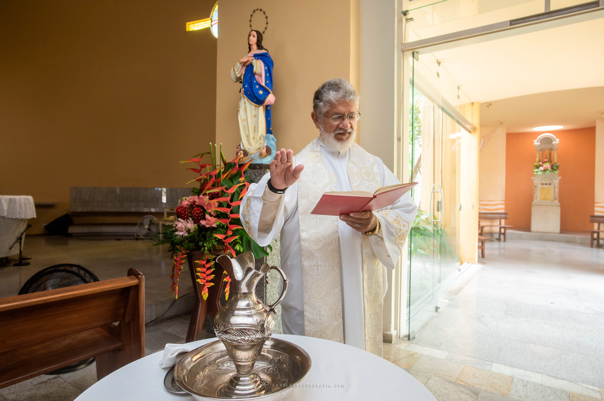 igreja-capuchinhos-missa-de-batizado-padre